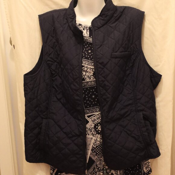 Van Heusen Jackets & Blazers - Van Heusen Quilted Vest Dark Blue Size XXL